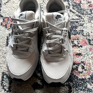 Women’s Nike air max